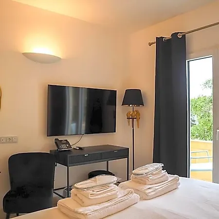The White Knight Premium Boutique 5*