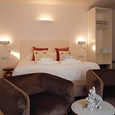The White Knight Premium Boutique 5*
