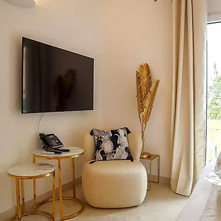 The White Knight Premium Boutique Hotel 5*